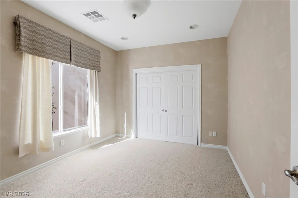 9472 Ojibwa, Las Vegas, NV 89149