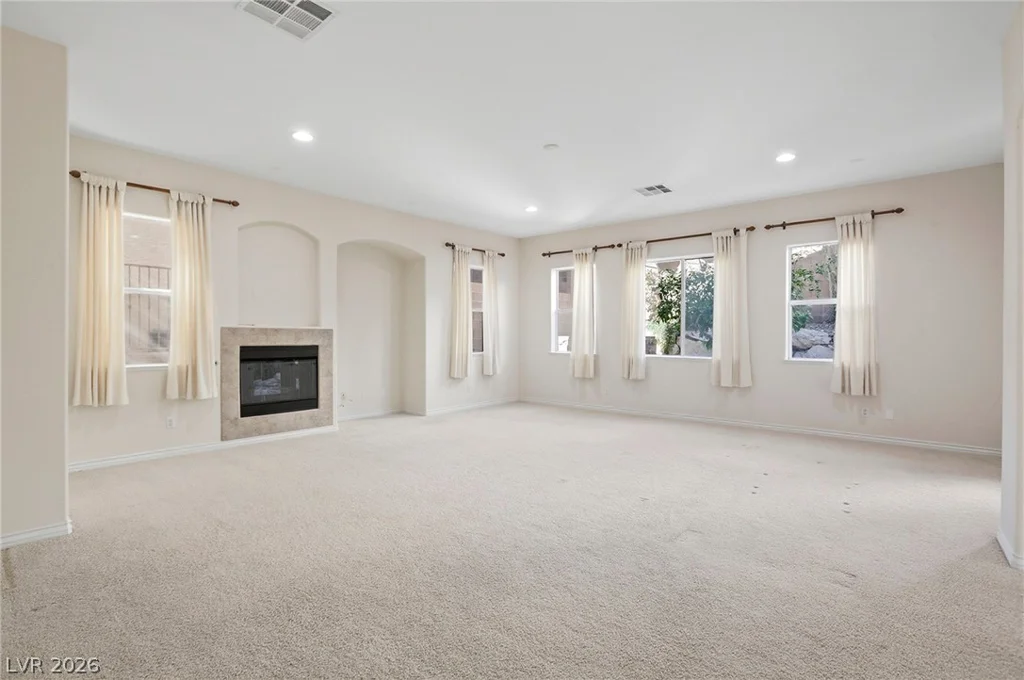9472 Ojibwa, Las Vegas, NV 89149