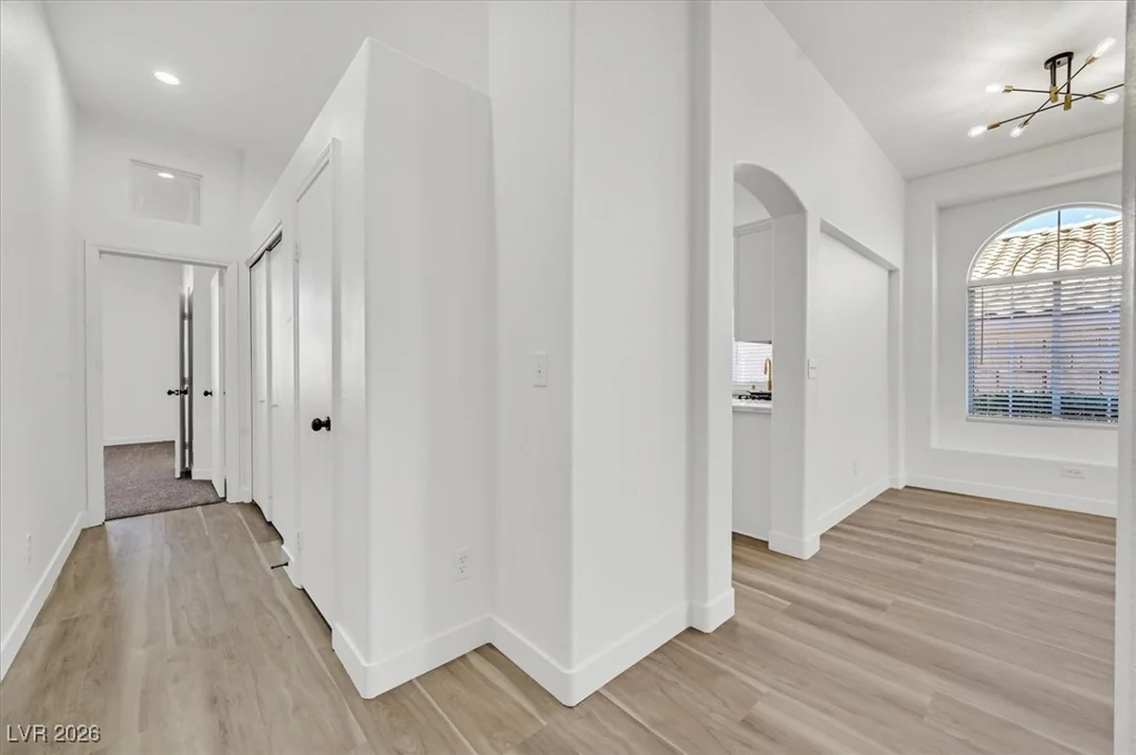 10532 White Heath, Las Vegas, NV 89144