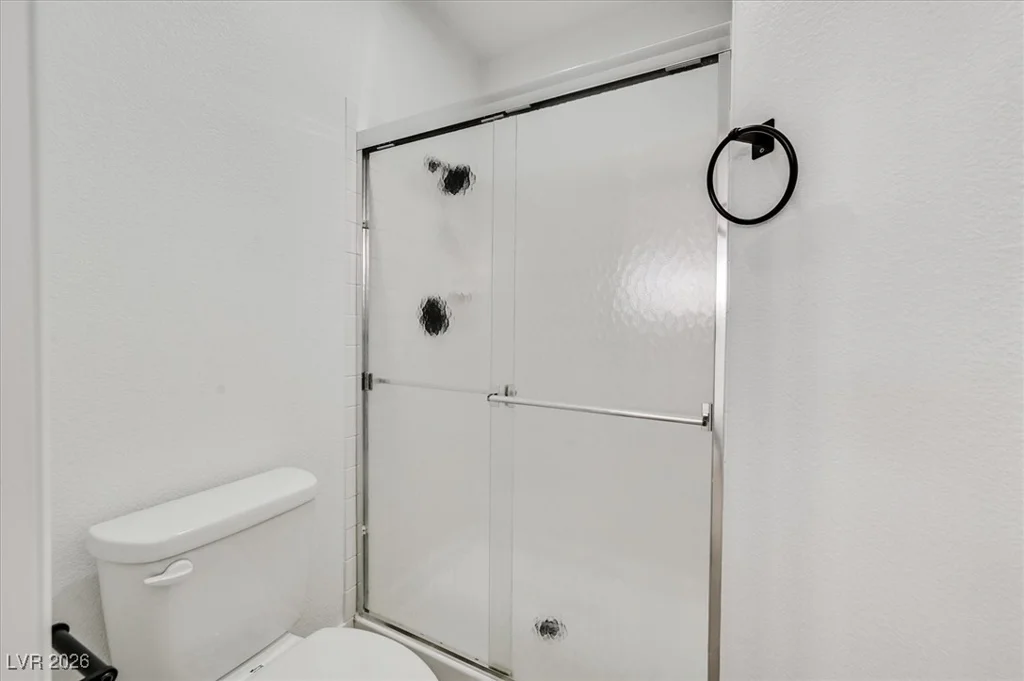 10532 White Heath, Las Vegas, NV 89144
