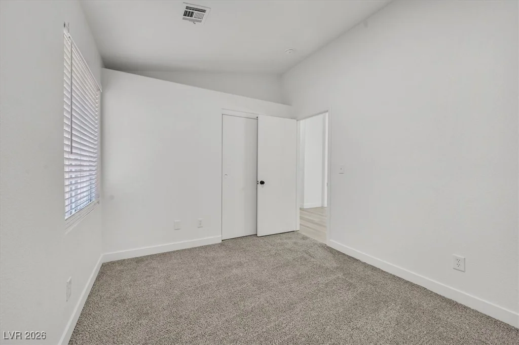 10532 White Heath, Las Vegas, NV 89144