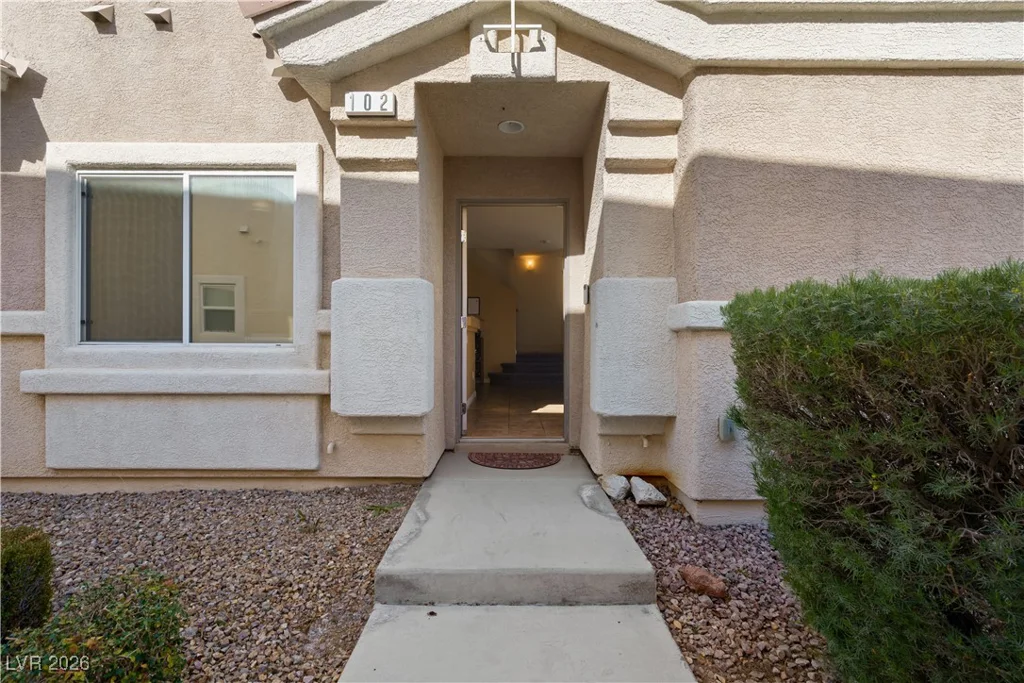 6044 Towboat, North Las Vegas, NV 89031