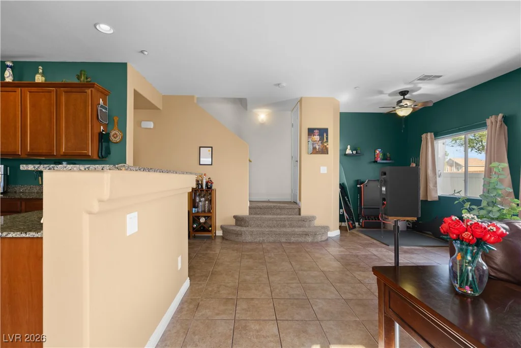 6044 Towboat, North Las Vegas, NV 89031