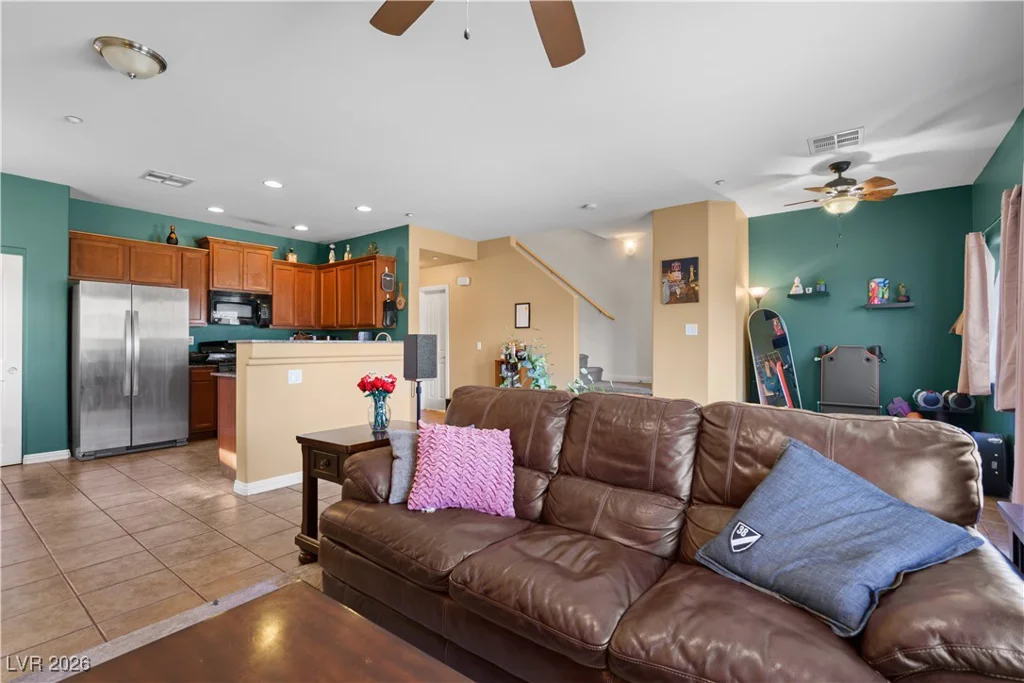 6044 Towboat, North Las Vegas, NV 89031