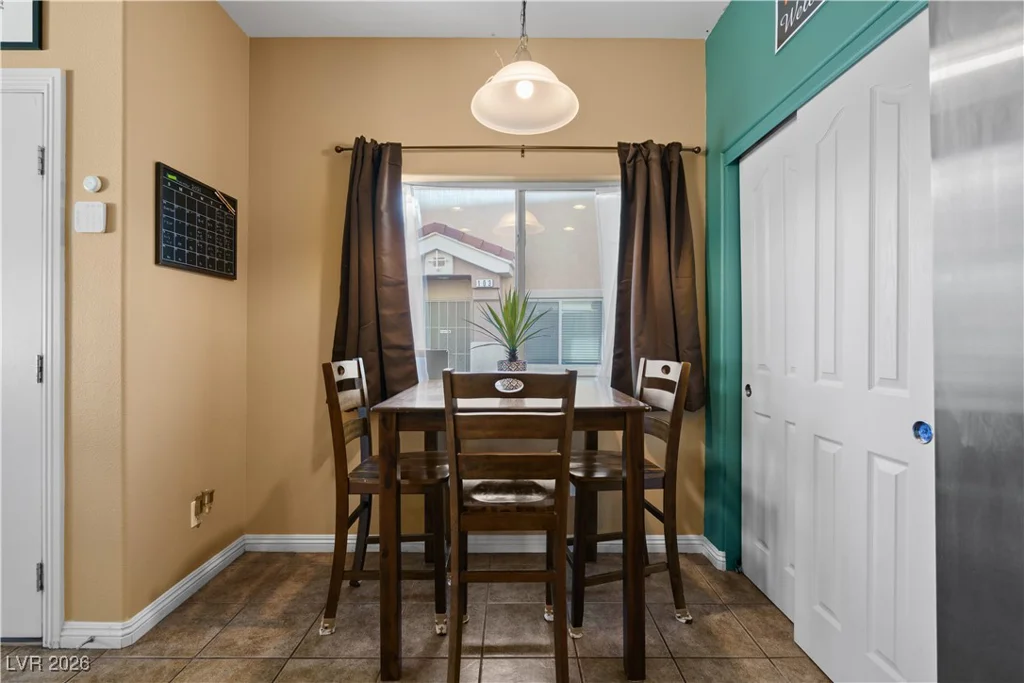 6044 Towboat, North Las Vegas, NV 89031