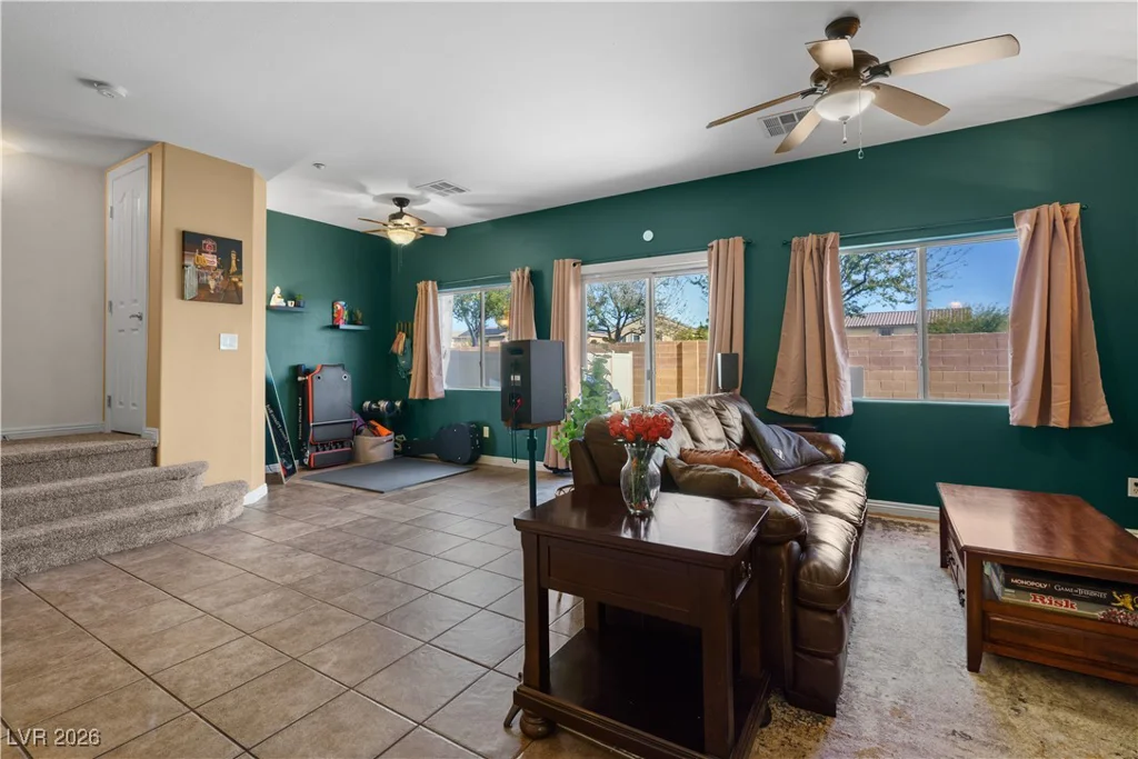 6044 Towboat, North Las Vegas, NV 89031