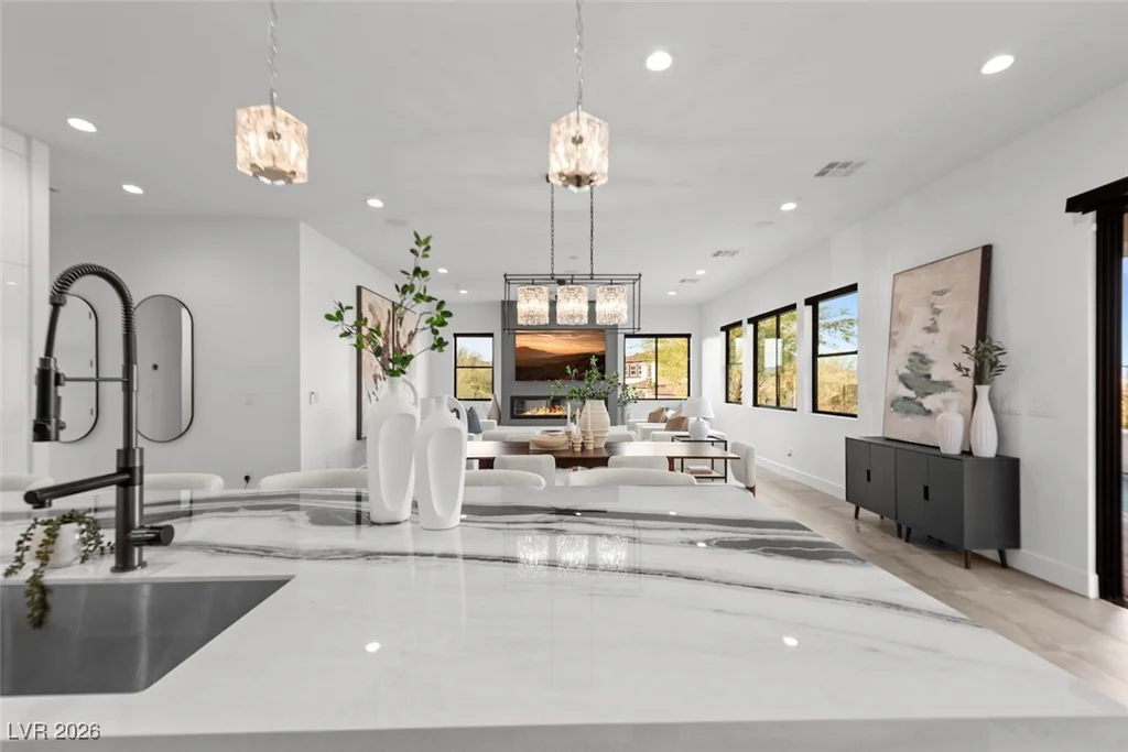 10 Camino La Venta, Henderson, NV 89011