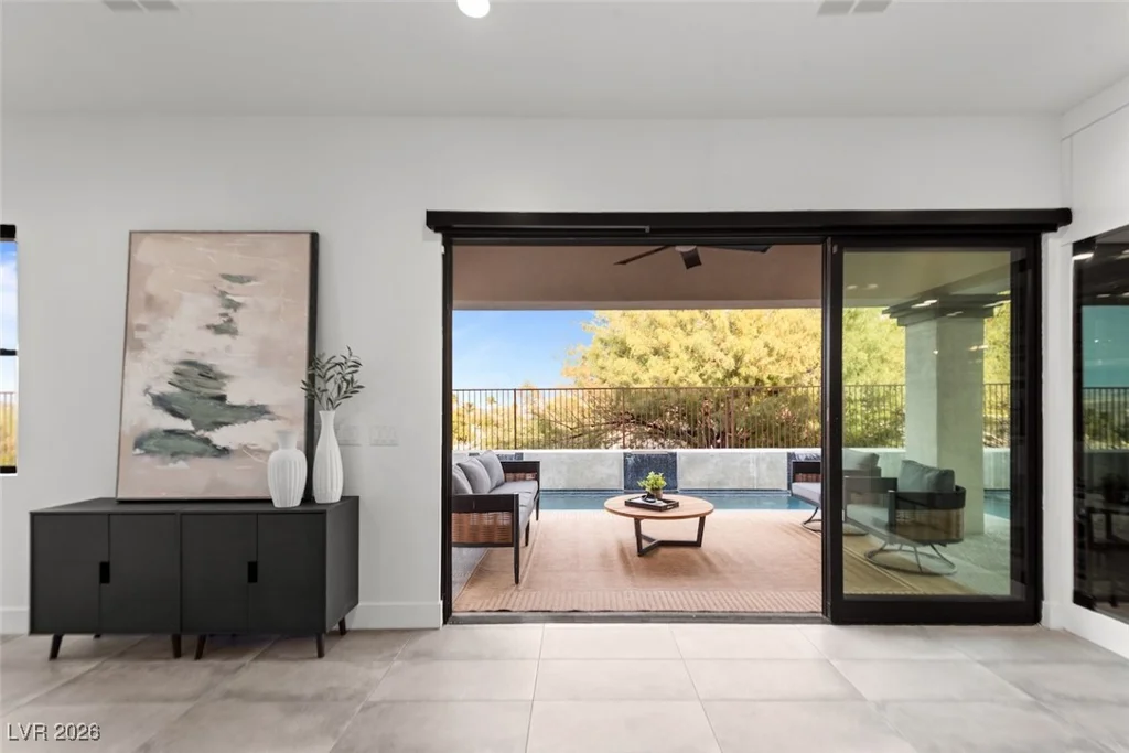 10 Camino La Venta, Henderson, NV 89011