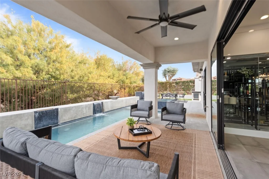 10 Camino La Venta, Henderson, NV 89011