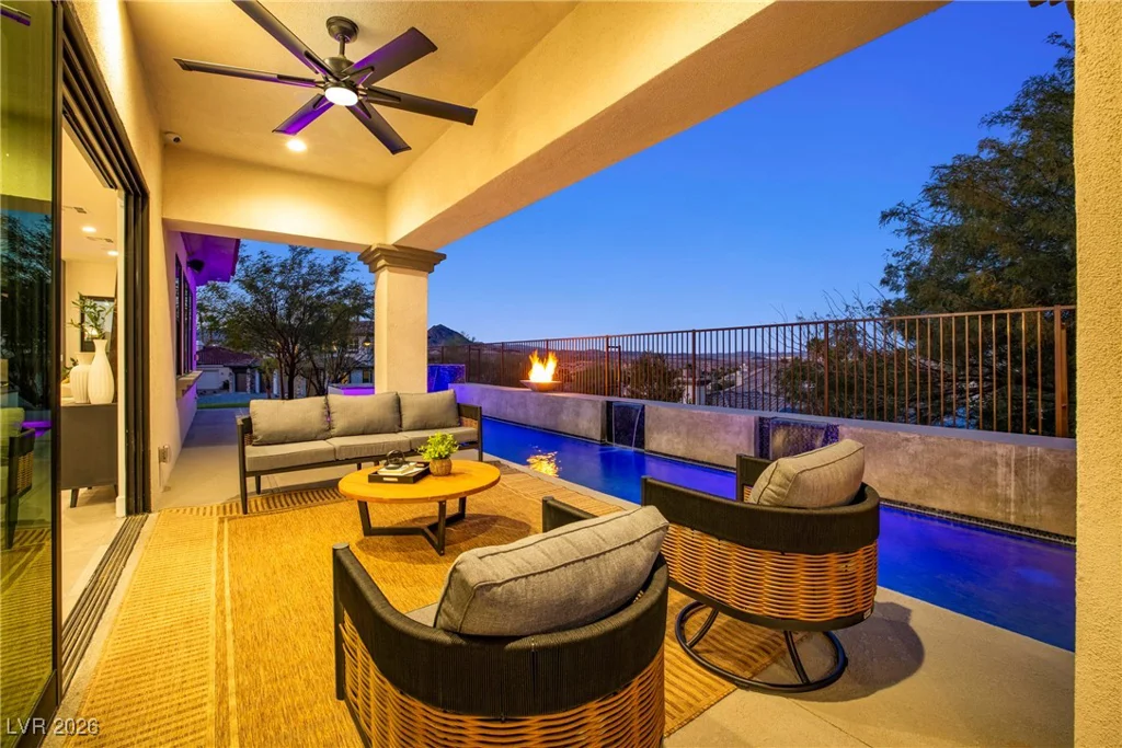 10 Camino La Venta, Henderson, NV 89011