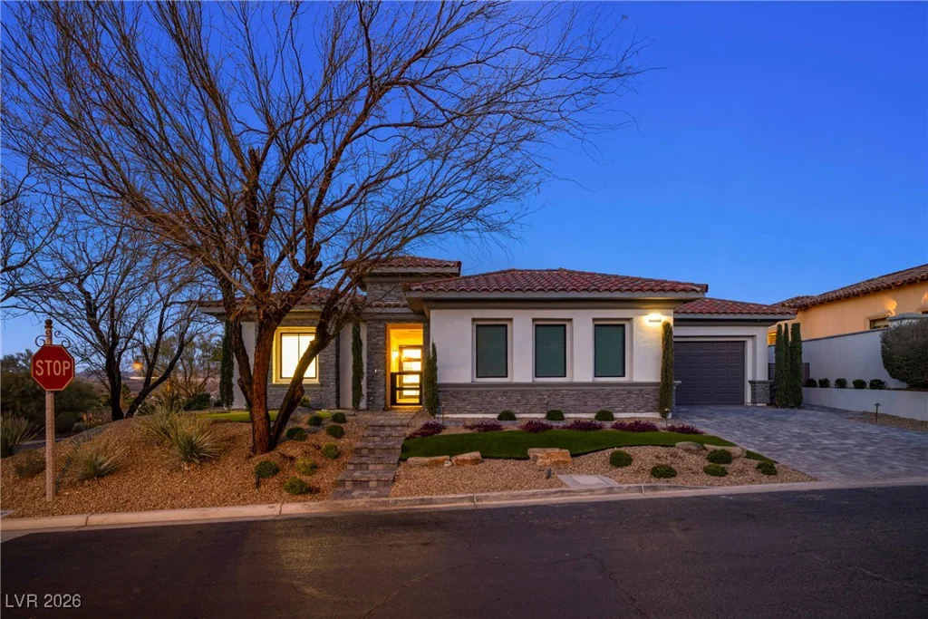 10 Camino La Venta, Henderson, NV 89011