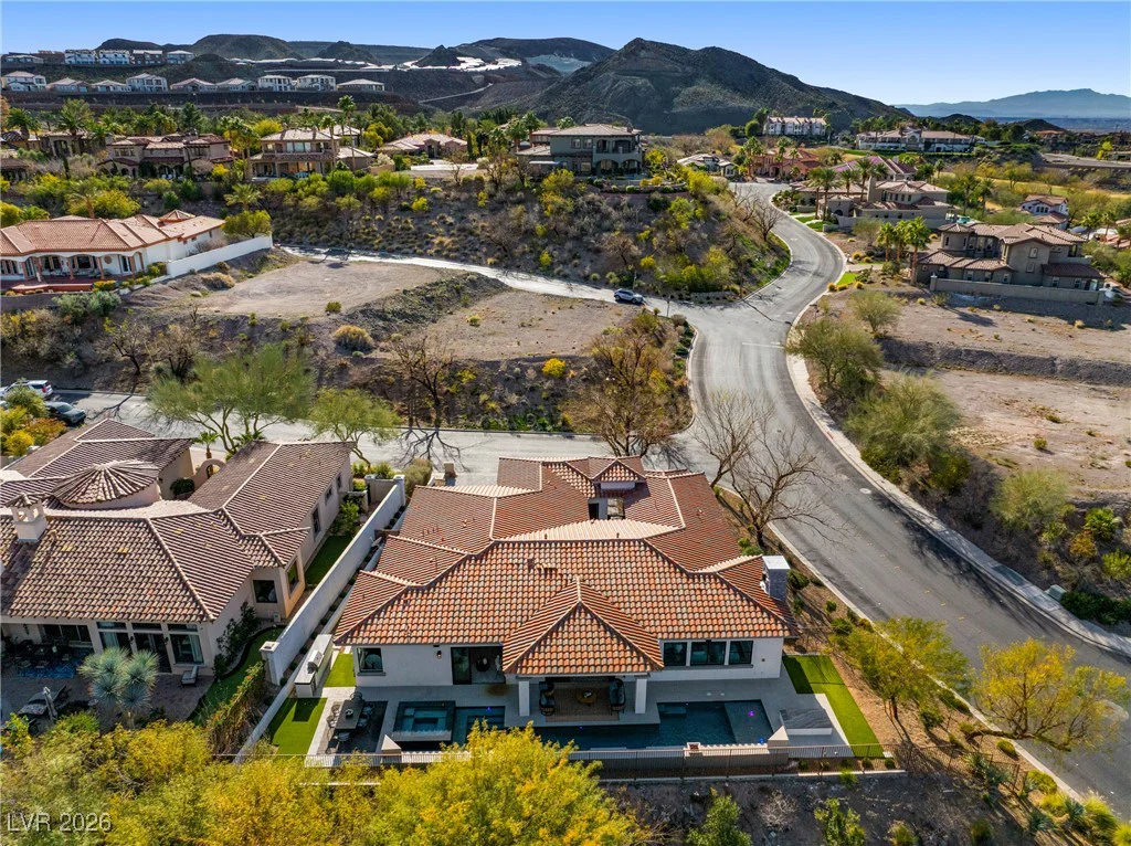 10 Camino La Venta, Henderson, NV 89011