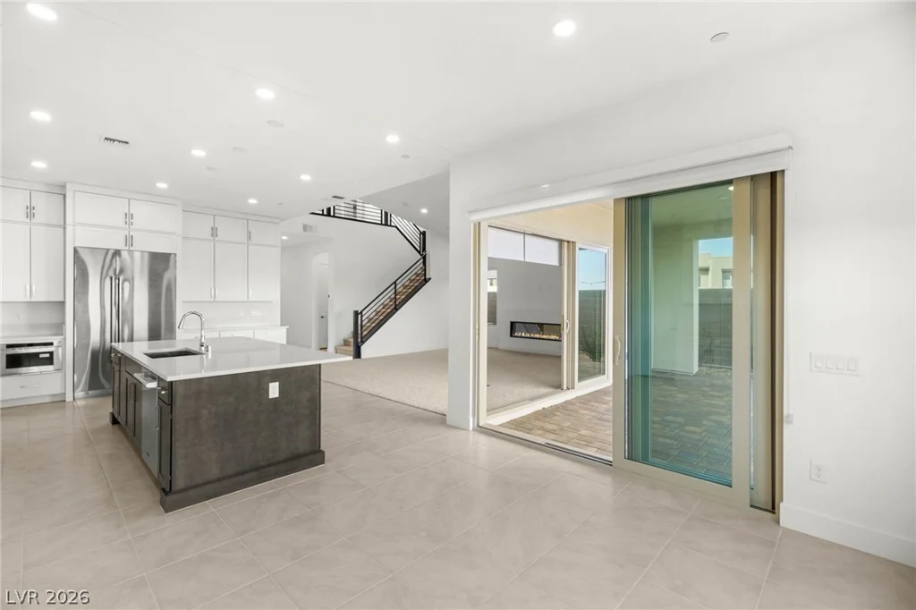 5022 Slatestone, Las Vegas, NV 89135
