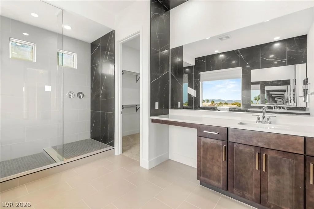 5022 Slatestone, Las Vegas, NV 89135