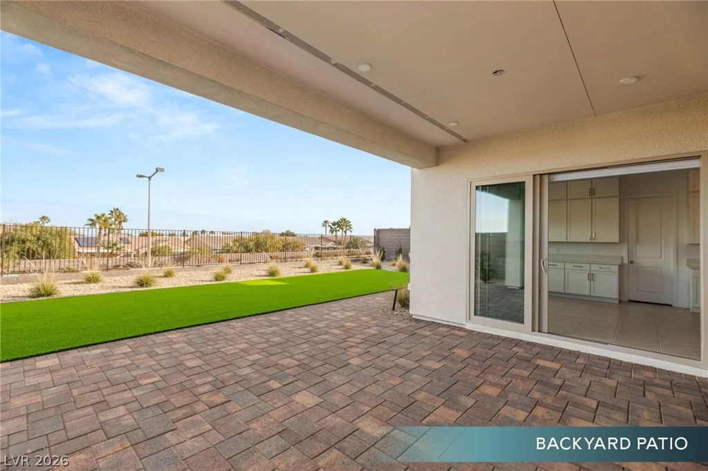 5022 Slatestone, Las Vegas, NV 89135
