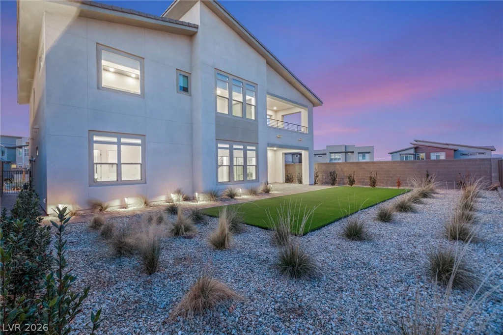 5022 Slatestone, Las Vegas, NV 89135
