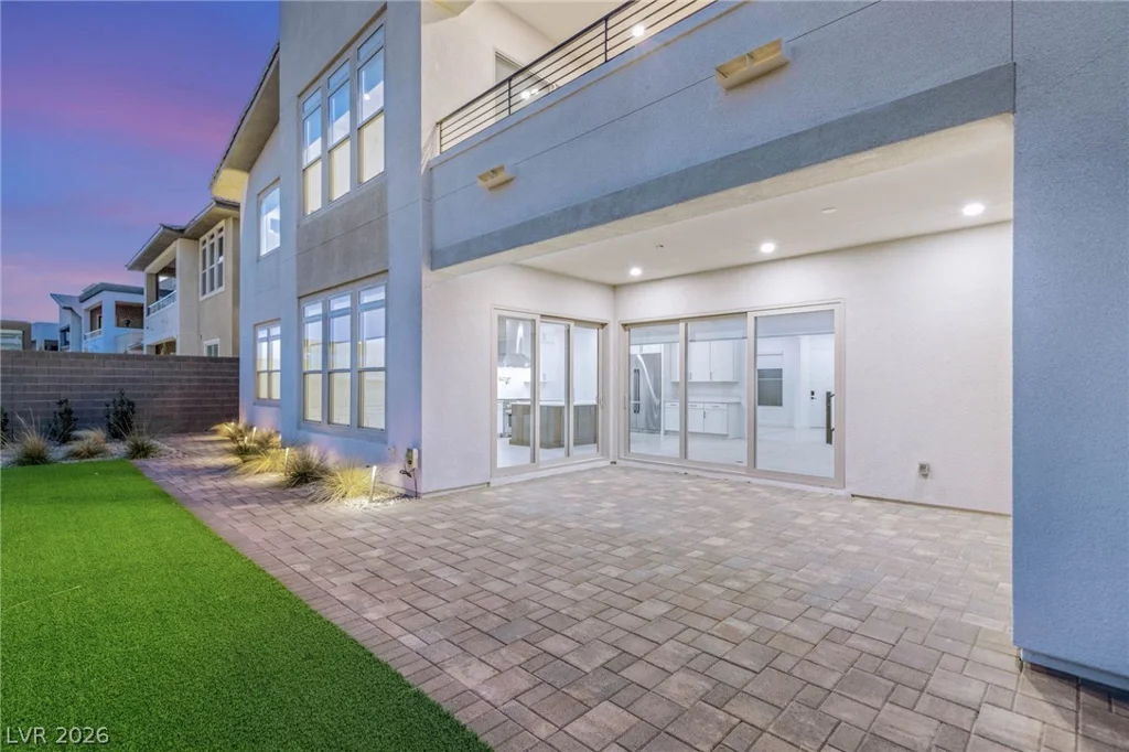 5022 Slatestone, Las Vegas, NV 89135