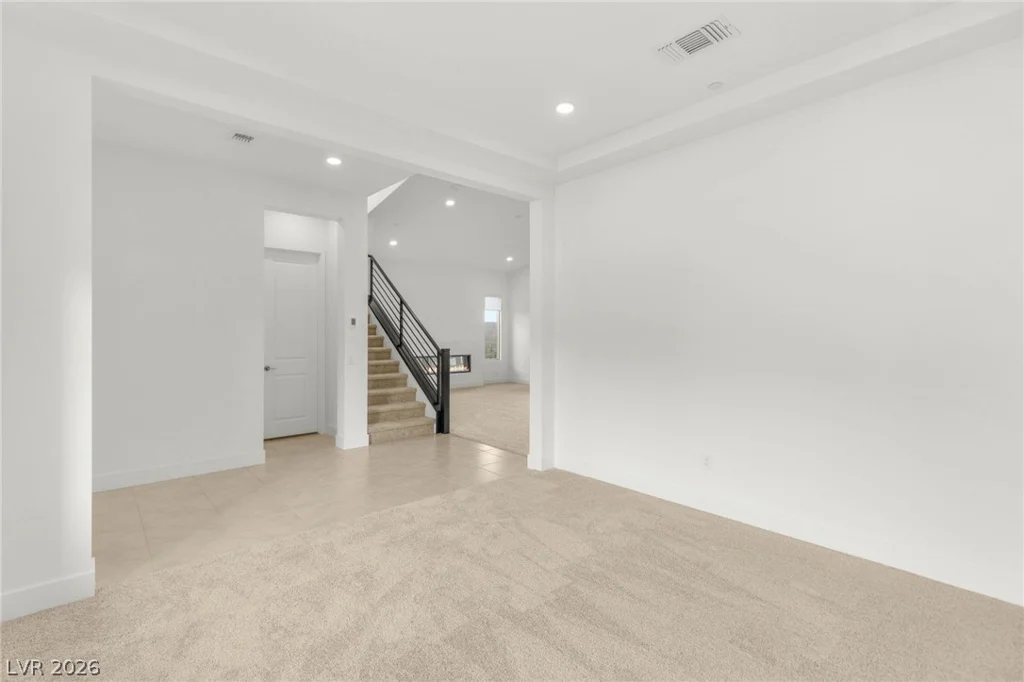 5022 Slatestone, Las Vegas, NV 89135