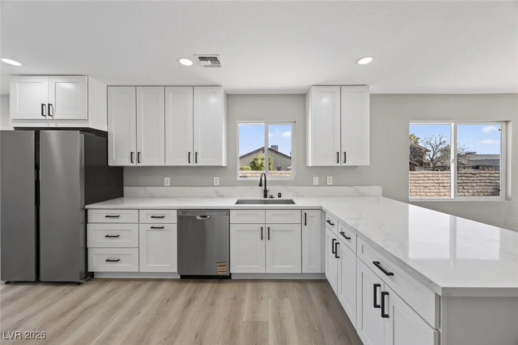 7071 Wedgewood, Las Vegas, NV 89147