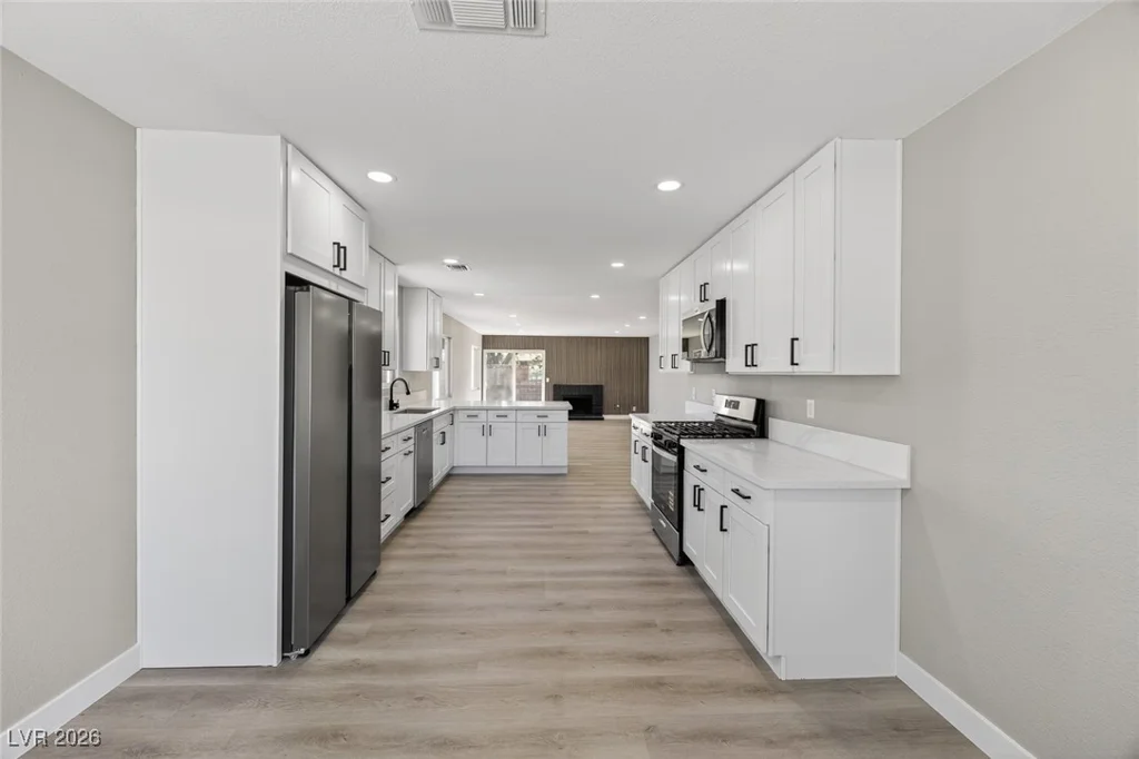 7071 Wedgewood, Las Vegas, NV 89147