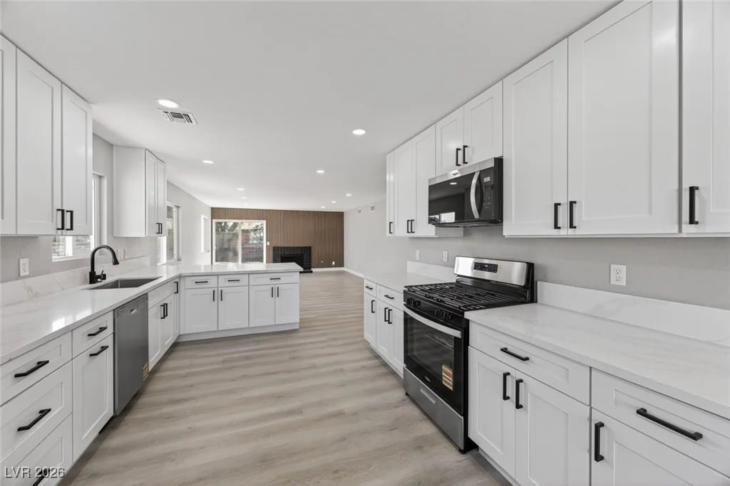 7071 Wedgewood, Las Vegas, NV 89147