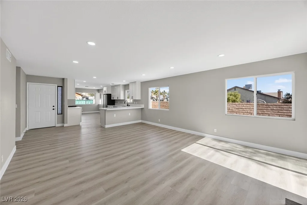 7071 Wedgewood, Las Vegas, NV 89147