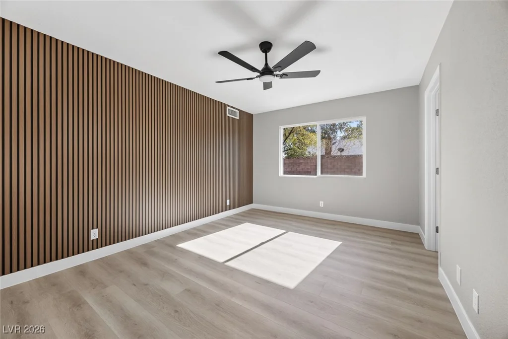 7071 Wedgewood, Las Vegas, NV 89147