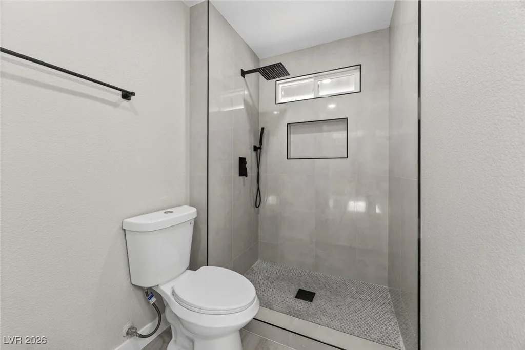 7071 Wedgewood, Las Vegas, NV 89147