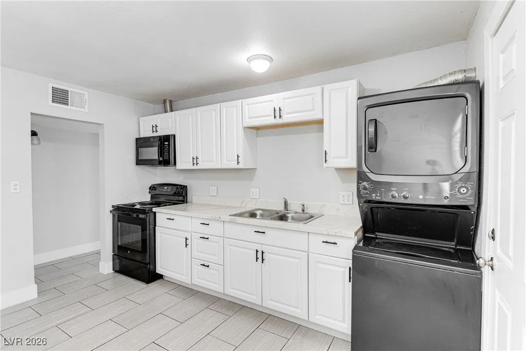 1809 Linden, Las Vegas, NV 89101