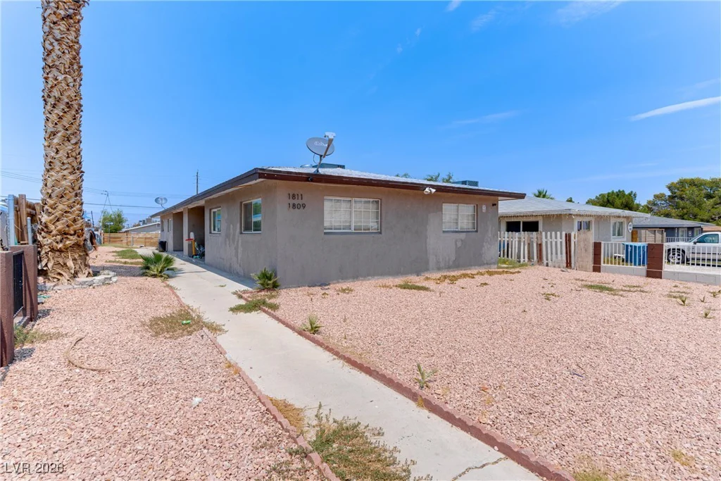 1809 Linden, Las Vegas, NV 89101