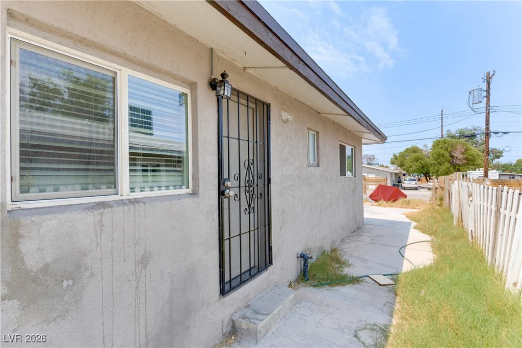 1809 Linden, Las Vegas, NV 89101
