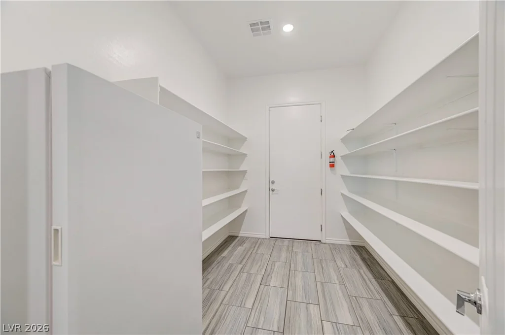9938 Cambridge Brook, Las Vegas, NV 89149