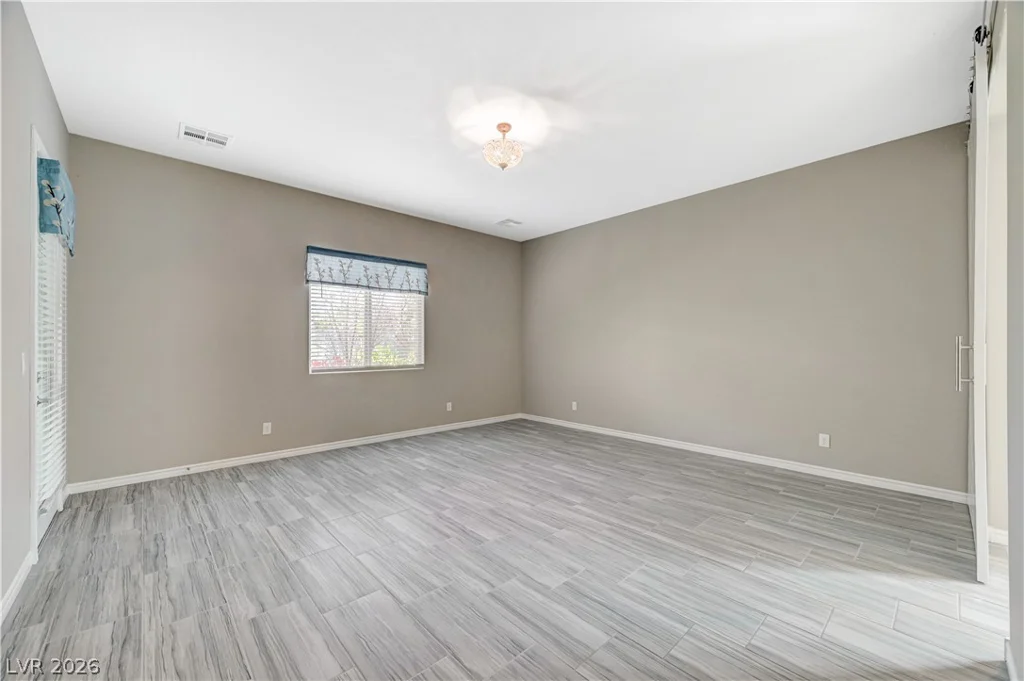 9938 Cambridge Brook, Las Vegas, NV 89149