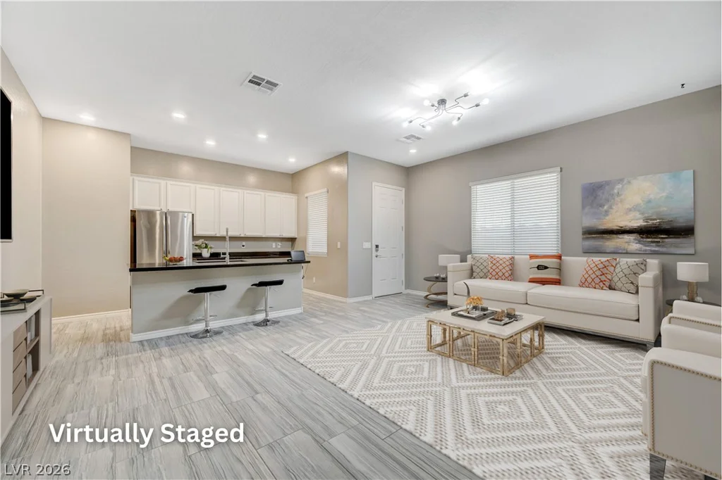 9938 Cambridge Brook, Las Vegas, NV 89149