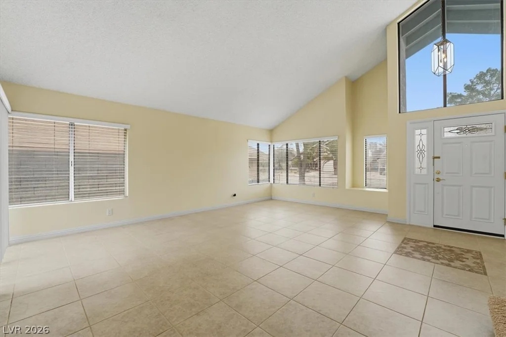 4752 Hackamore, Las Vegas, NV 89103