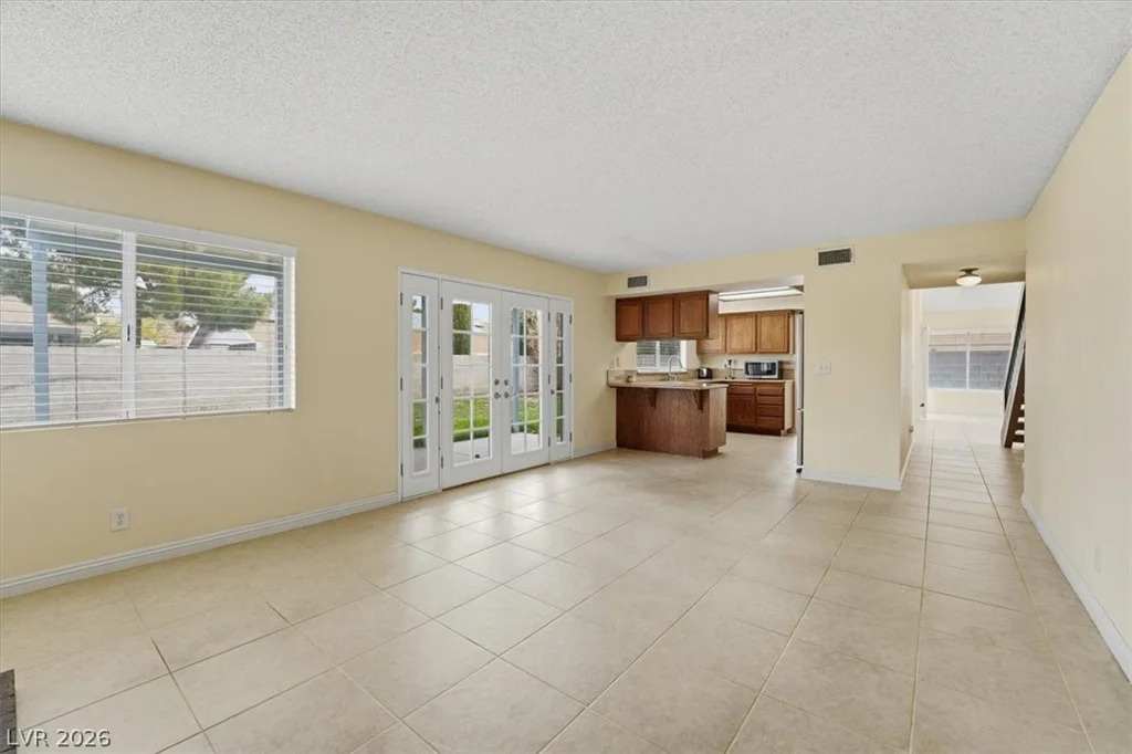 4752 Hackamore, Las Vegas, NV 89103