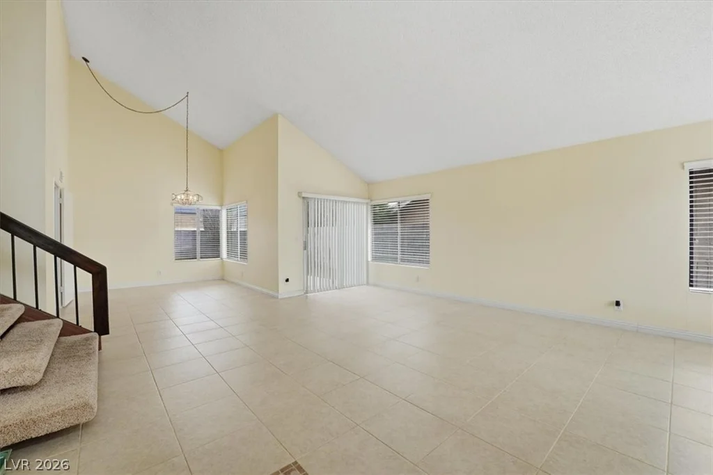 4752 Hackamore, Las Vegas, NV 89103
