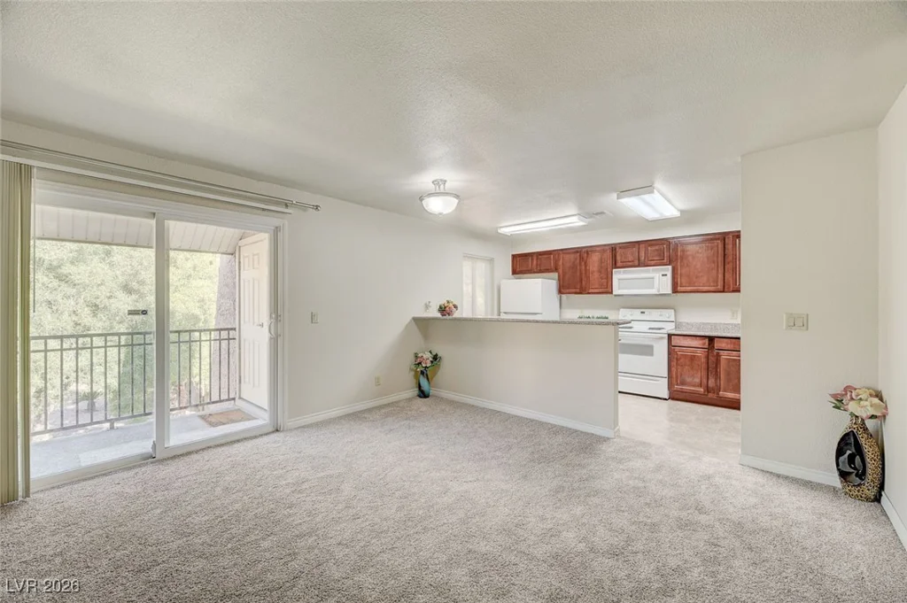 4401 Alexis, Las Vegas, NV 89103