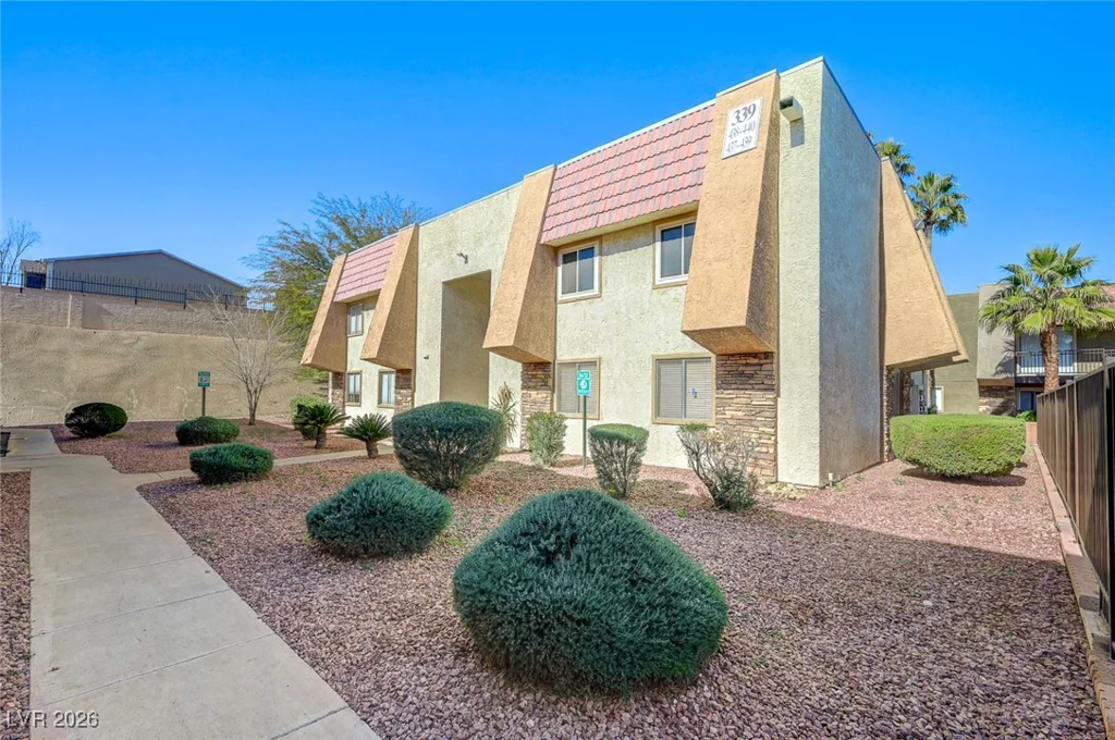 4401 Alexis, Las Vegas, NV 89103