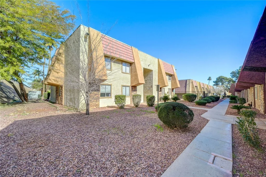 4401 Alexis, Las Vegas, NV 89103