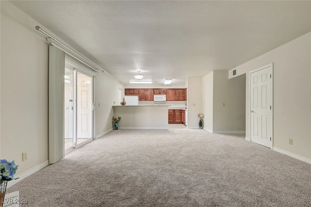 4401 Alexis, Las Vegas, NV 89103