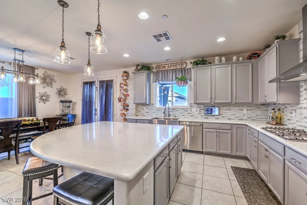 345 Silva, Henderson, NV 89011