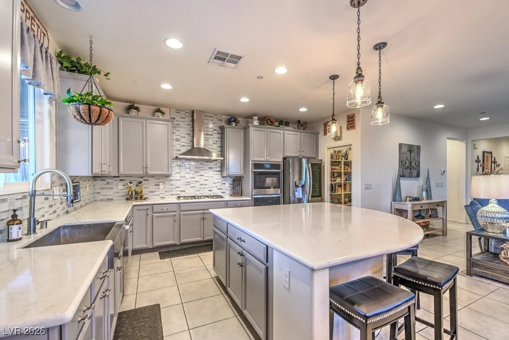 345 Silva, Henderson, NV 89011
