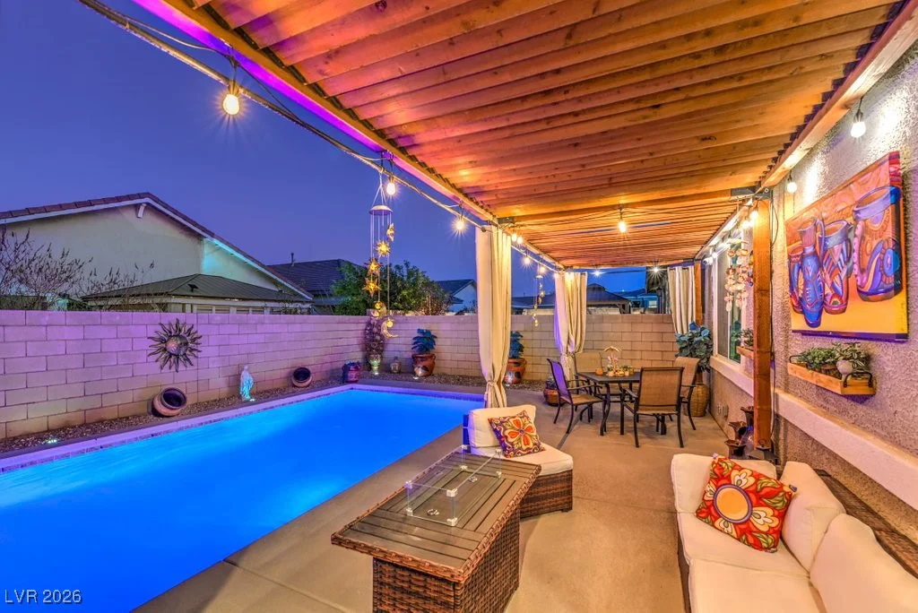 345 Silva, Henderson, NV 89011