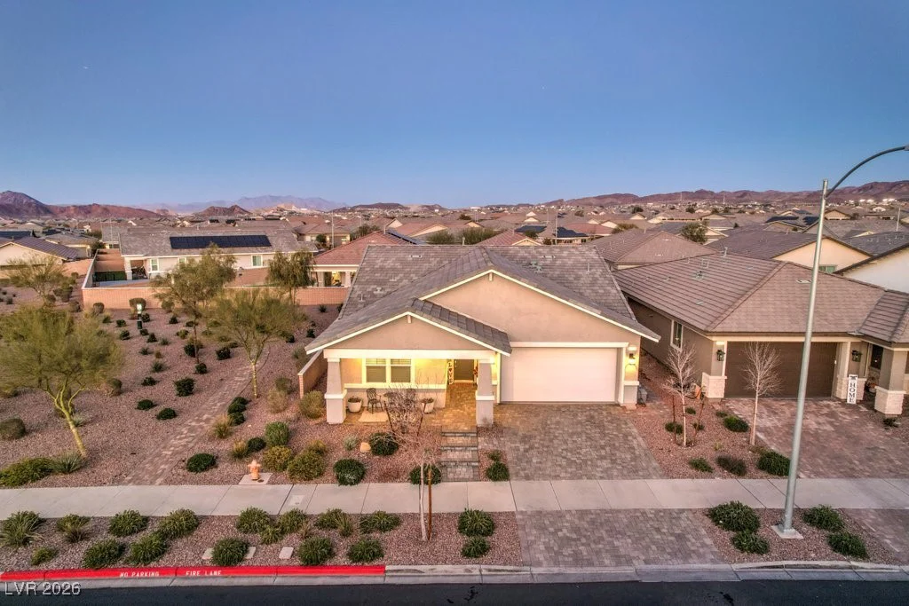 345 Silva, Henderson, NV 89011