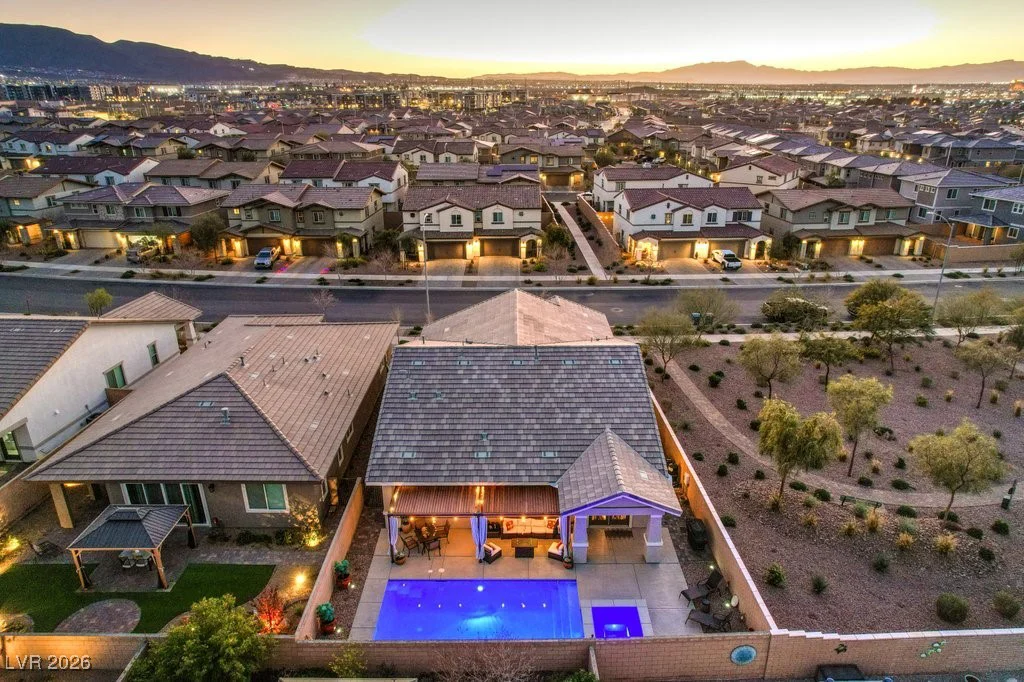 345 Silva, Henderson, NV 89011