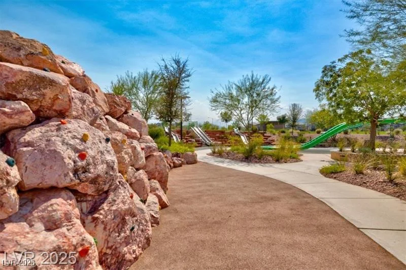 345 Silva, Henderson, NV 89011