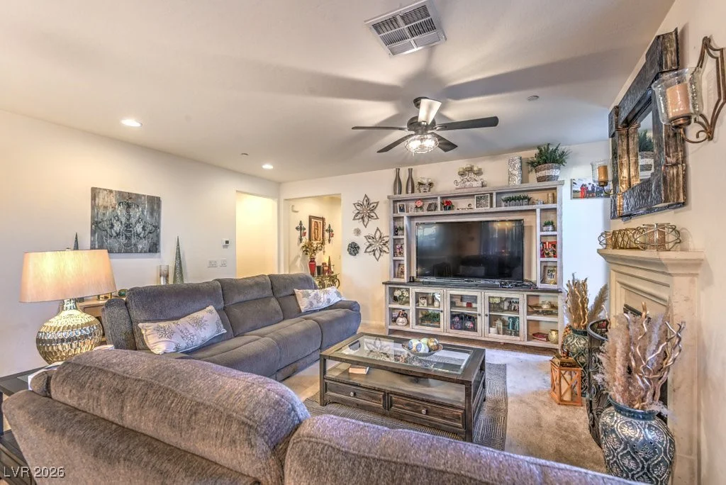 345 Silva, Henderson, NV 89011