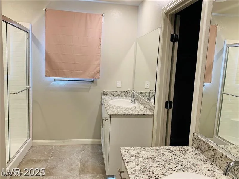 7867 Pink Opal, Las Vegas, NV 89113