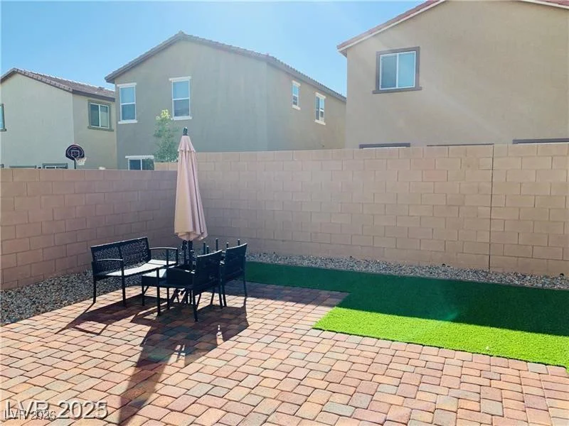 7867 Pink Opal, Las Vegas, NV 89113
